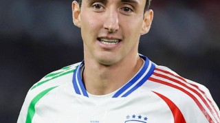 巴塞罗那转会动态：加泰罗尼亚豪门今夏或将与曼城争夺意甲球星