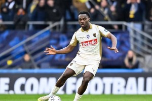 2球2助攻！21岁奥地利防线新星惊艳法甲，身价暴涨6倍引发四大豪门争抢